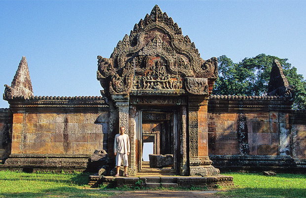 3-Day: Trekking to Beng Mealea, Koh Ker and Preah Vihear Tour from Siem Reap