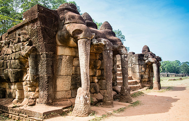 8-Day: Private Tour with Angkor Wat, Phnom Penh & Sihanoukville Islands