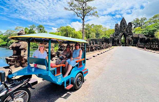 Angkor Wat Private Tuk-Tuk Tour from Siem Reap