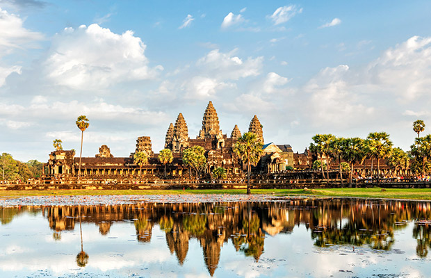 Angkor Wat Tour & Best Local Food Experience