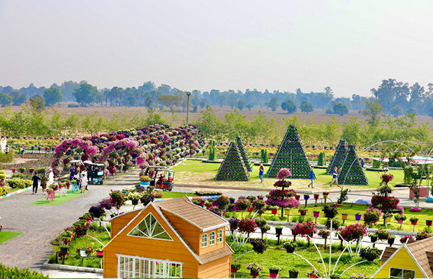 Angkor Wonder Garden