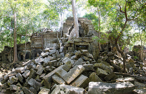 Beng Mealea & Koh Ker Tour