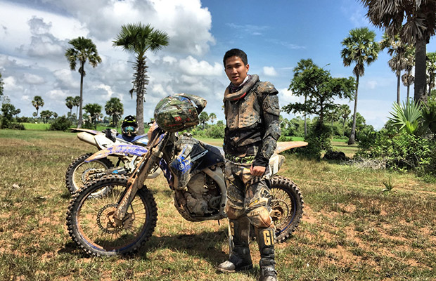 Beng Mealea Motorbike Discovery
