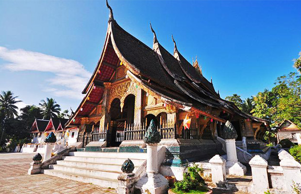 Cambodia & Laos Discovery Tour
