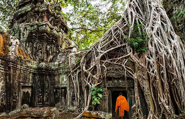 Cambodia Phnom Penh - Angkor Temple Adventure Tour