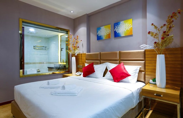 Diamond Pearl Hotel