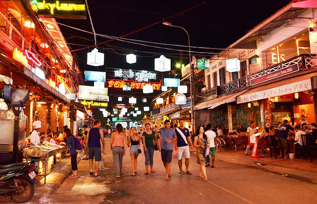 Explore Siem Reap Night Photography Tour
