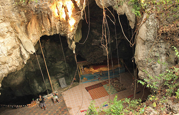 Full-Day Kampot Private Tour with English Local Tour Guide by Car