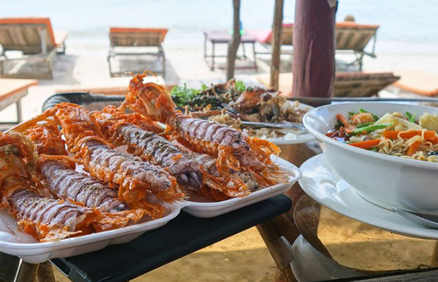 Full-Day: Sihanoukville City Tour with Transportation