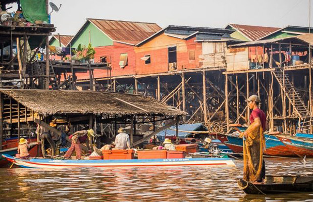 Kompong Khleang Floating Village Tour