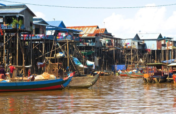 Kompong Phluk Floating Village Tour