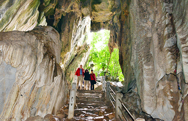 Kep Countryside Tour Include Pepper Farm, Cave, Salt Farm