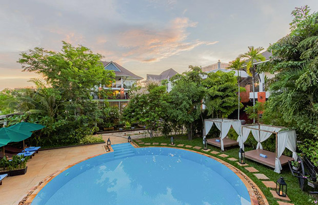 Les Bambous Luxury Hotel