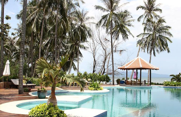 NATAYA Round House Coral Bay Resort
