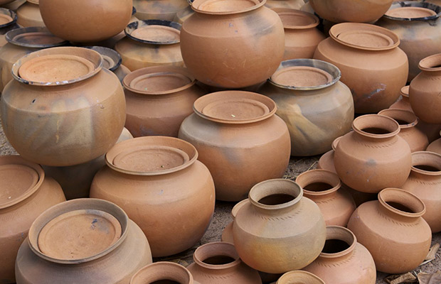 Ondong Rossey (Kampong Chhnang Pottery)