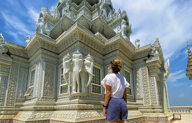 Oudong Mountain & Phnom Baset Private Tour from Phnom Penh City