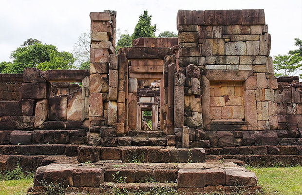 Prasat Ta Muen Thom