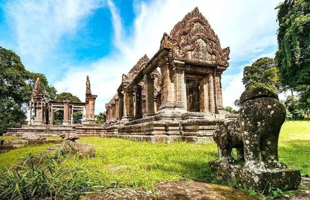 Full-Day: Preah Vihear, Koh Ker and Beng Mealea Private Day Tour