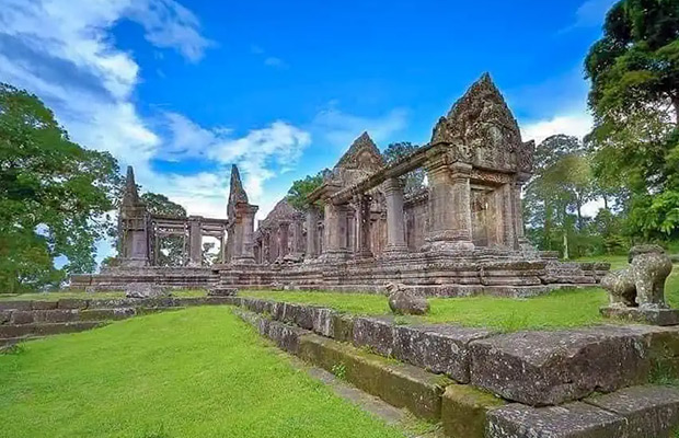 Preah Vihear and Koh Ker Temple Private Tour