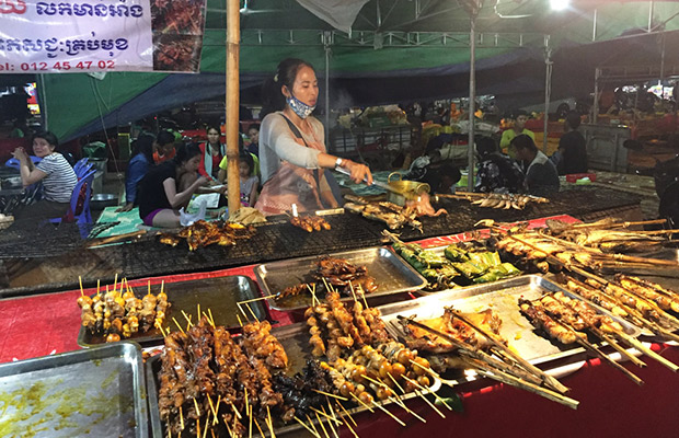 Siem Reap Small-Group Flavor of Khmer Street Food Tour