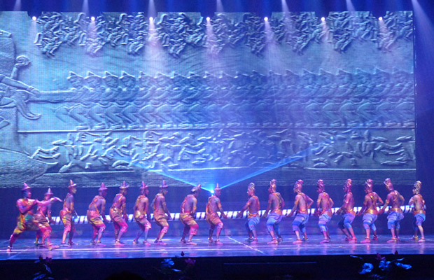 Smile of Angkor Show