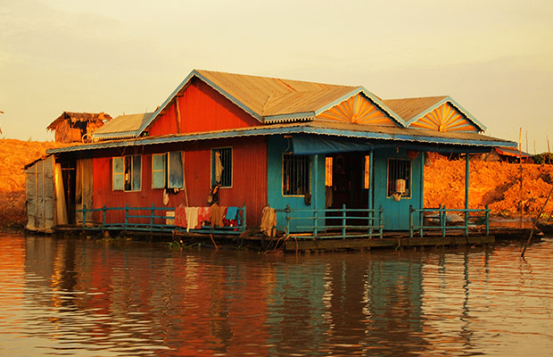 Tonle Sap Floating Village - Sunset Dinner Tour
