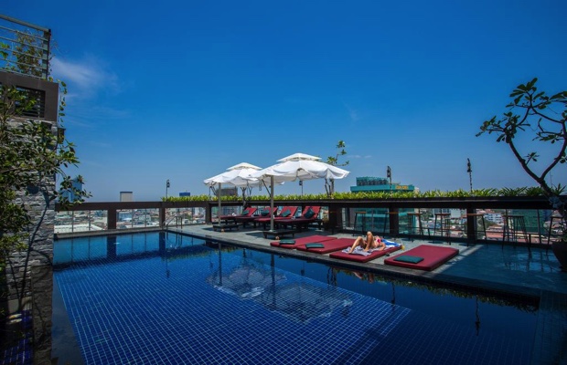 V Hotel Phnom Penh